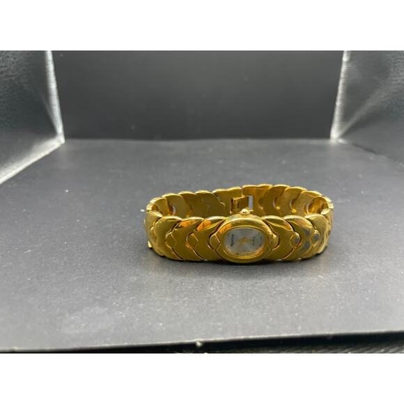 Vintage Majestron Model No. 91682 Gold Tone Oval Bracelet Quartz Watch main image 6